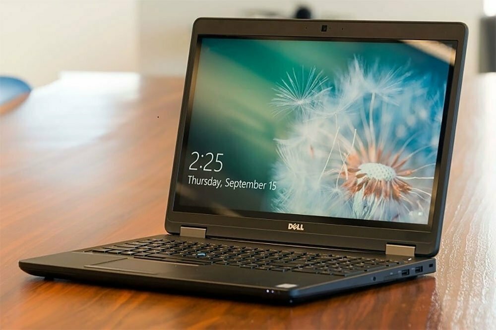 لپ تاپ استوک Dell Precision 3510 Core i7-6700HQ, 8GB RAM, 256GB SSD,2GB AMD Graphic, FHD