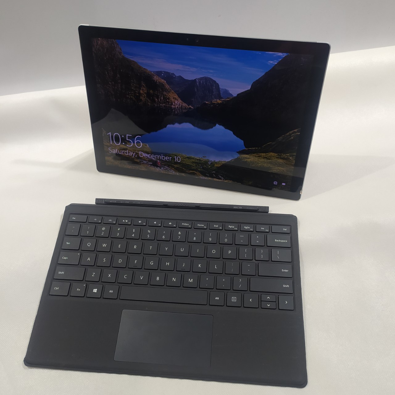 قابلیت لپ تاپ استوک Microsoft Surface Pro 4