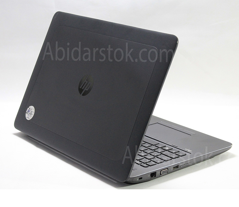  لپ تاپ استوک اچ پی زدبوک HP Zbook 15 G3 Workstation Core i7- 6820HQ - 16GB Ram - 512GB SSD - 2GB Nvidia Quadro M1000M - 15.6 inch - Full HD