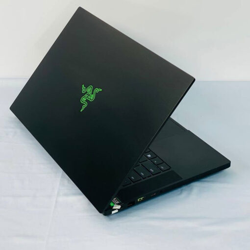 لپ تاپ Razer Blade 15 i7 10750H/16GB/ 512GB/6GB Nvidia RTX 3060